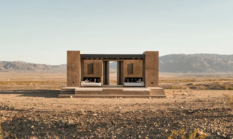 Image showcasing Off-grid desert retreat Folly Mojave review | Designspeak Asia