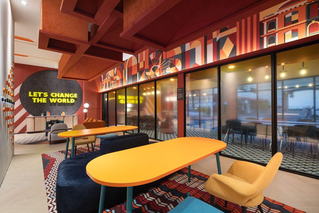 CONNECT is where you can work, meet, and make friends on the daily, as well as doubling as a flexible event space