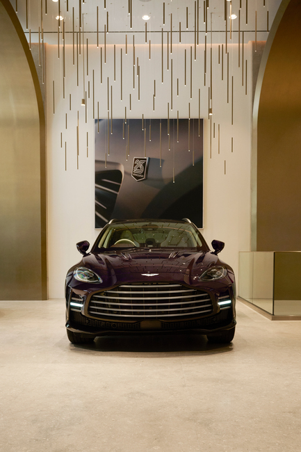 Aston Martin_Q London_7 (1)