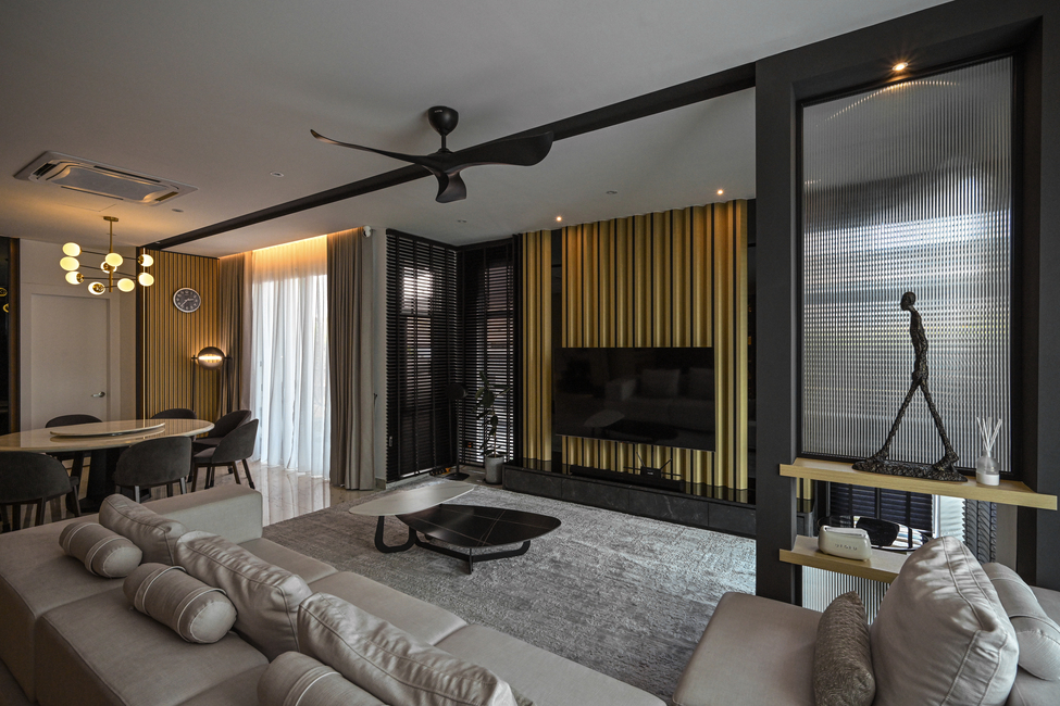 Project: Curvature Linear (DOTY 2025 Merit Residential Design – Landed)